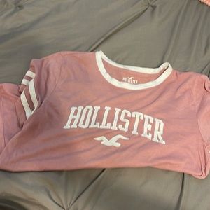 hollister pink tee